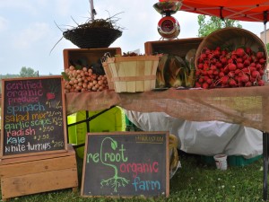 Reroot Organic Farm stand